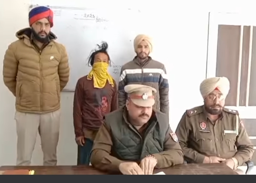 बीड़ी के चक्कर में एक बंगाली नौकर ने अपने पड़ोसी की चाकू मारकर हत्या कर दी